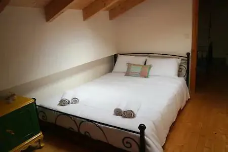 Luxurious Angelina דירה קרבומילוס